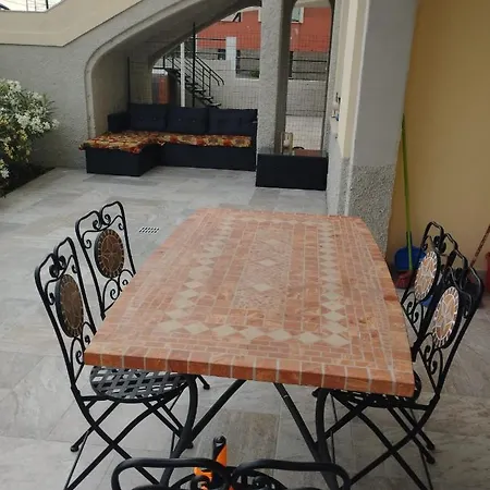 Brezza Di Mare Apartment Lavagna Exterior photo